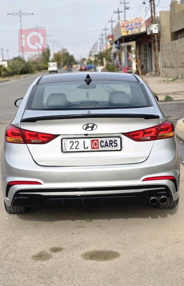 هيونداي النترا